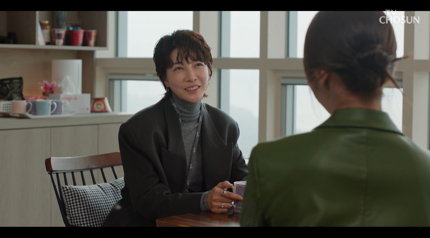 진서연 wearing PS169R